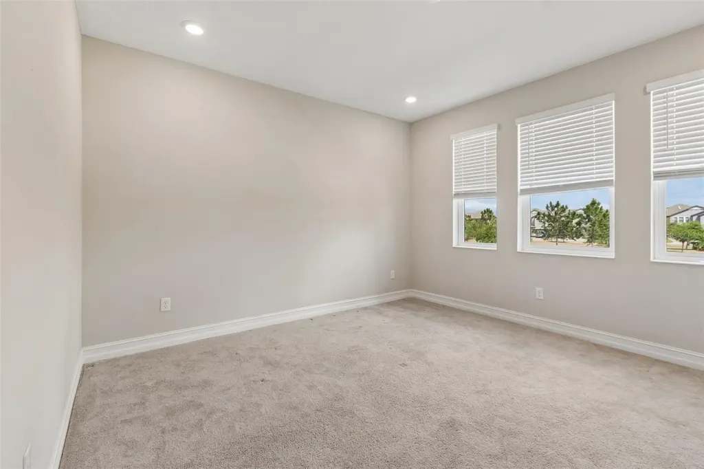 4565 Ancona Way Wesley Chapel FL 33543