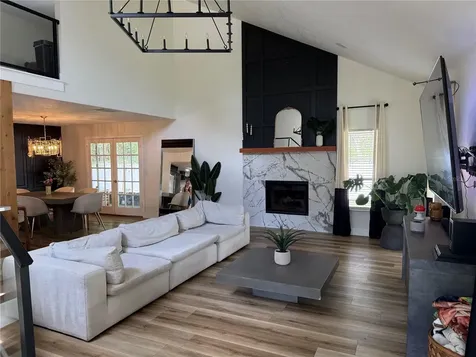 1024 Sylvia Lane Tampa FL 33613