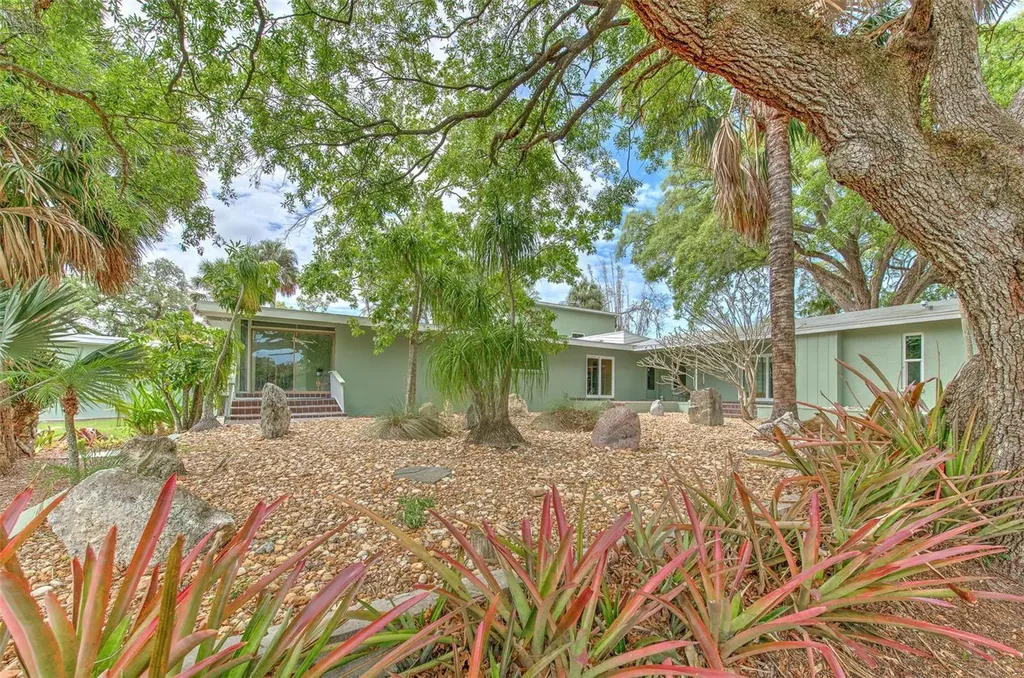 7102 Mandy Lane New Port Richey FL 34652