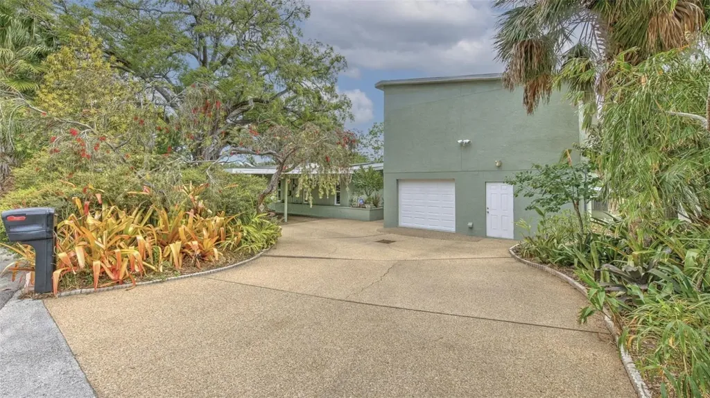 7102 Mandy Lane New Port Richey FL 34652