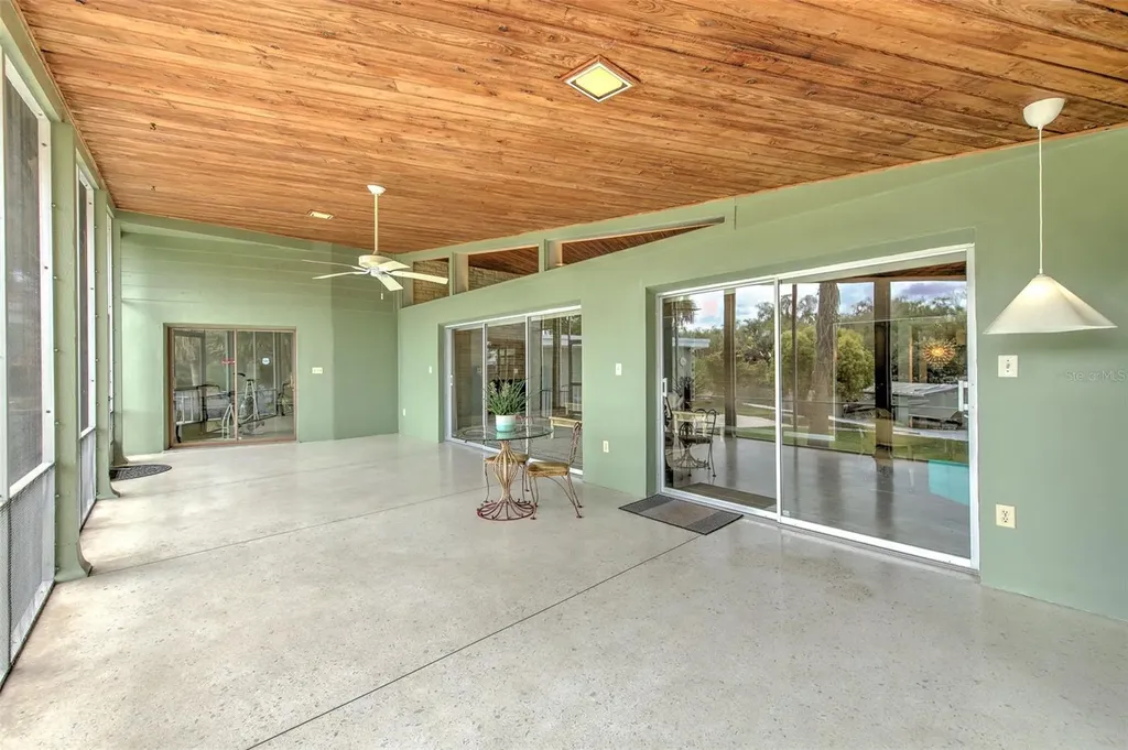 7102 Mandy Lane New Port Richey FL 34652