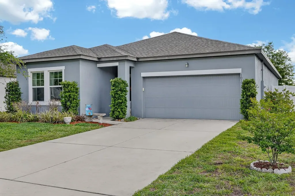 1019 Landing Lane Deltona FL 32738