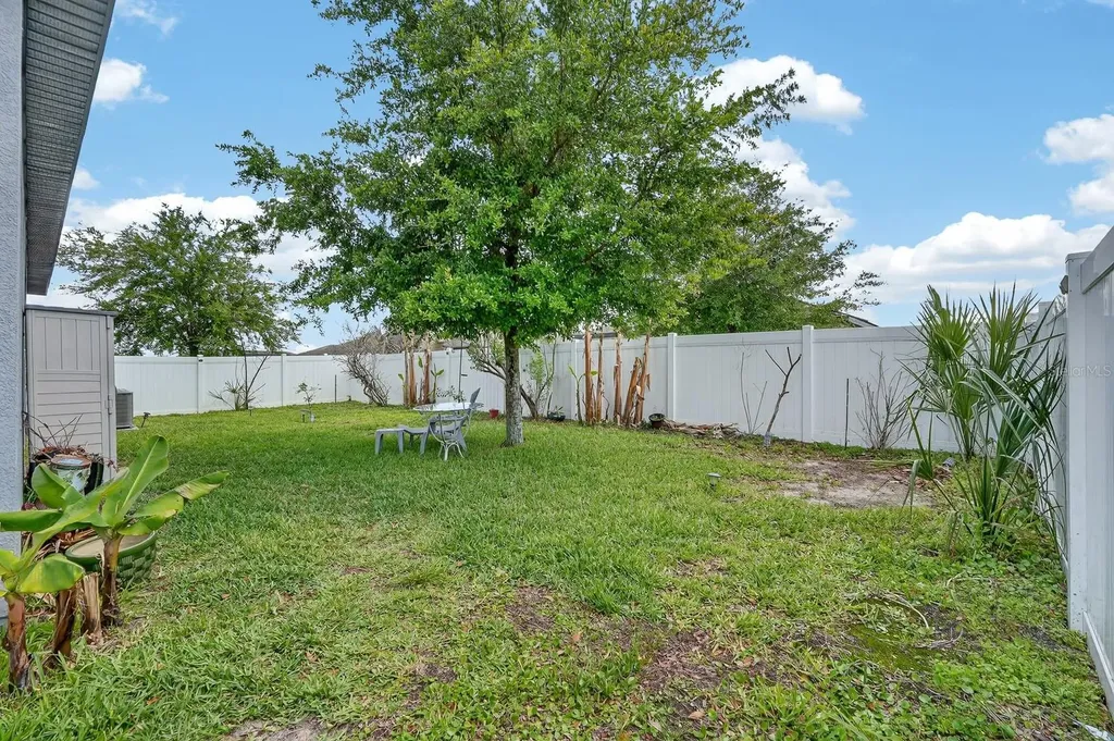 1019 Landing Lane Deltona FL 32738