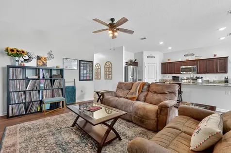 1019 Landing Lane Deltona FL 32738