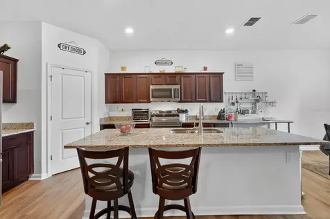 1019 Landing Lane Deltona FL 32738