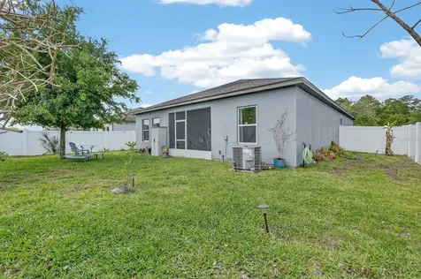 1019 Landing Lane Deltona FL 32738