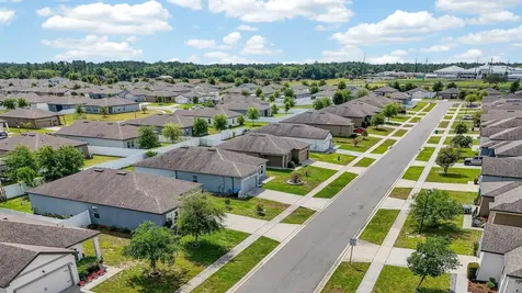 1019 Landing Lane Deltona FL 32738