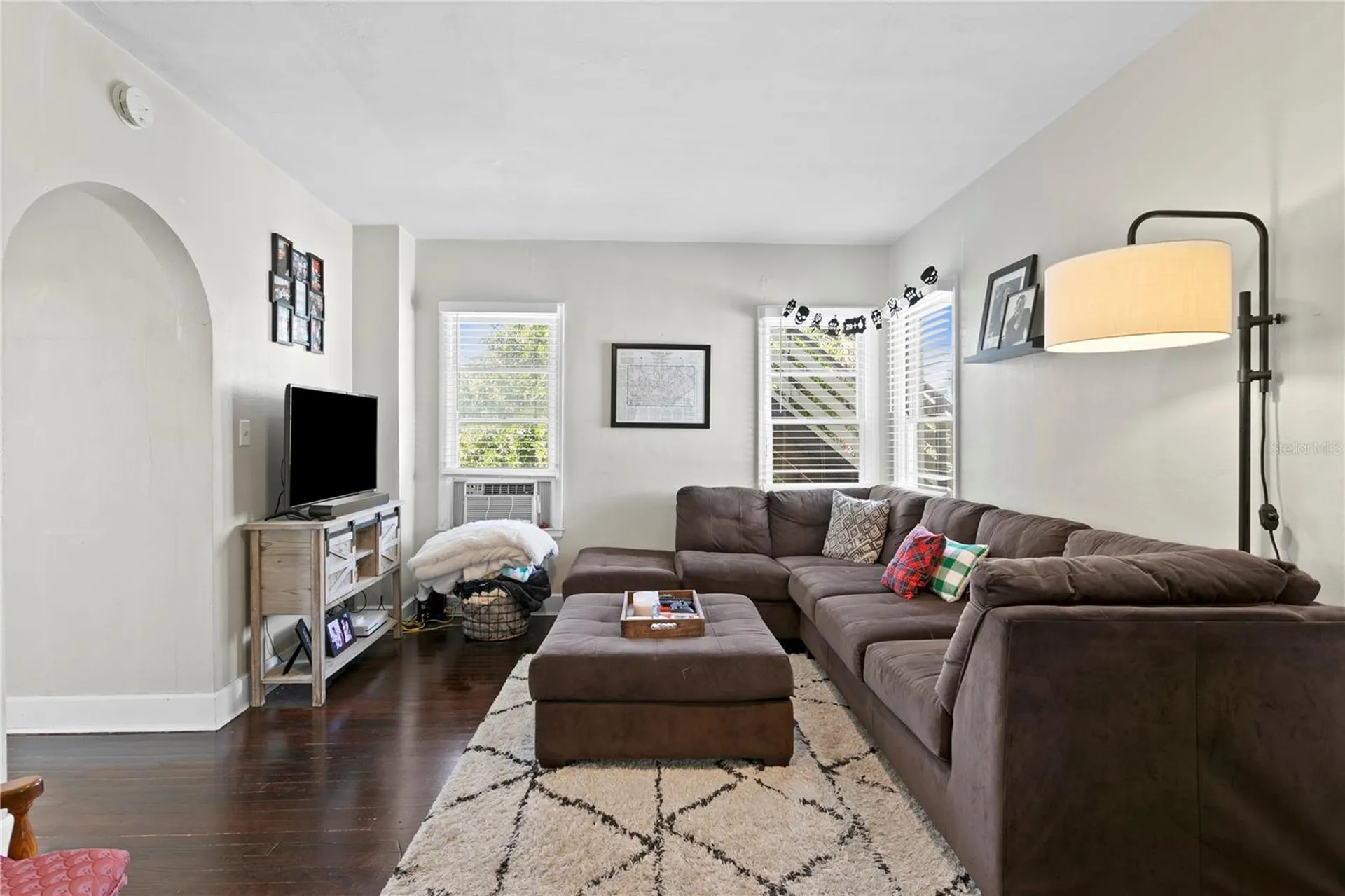 802 Dartmoor Street N St Petersburg FL 33701