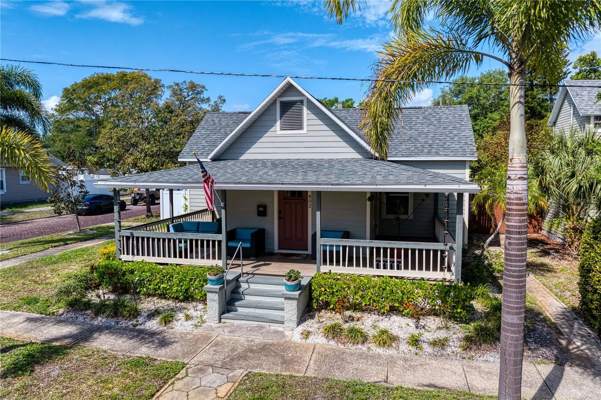 802 Dartmoor Street N St Petersburg FL 33701