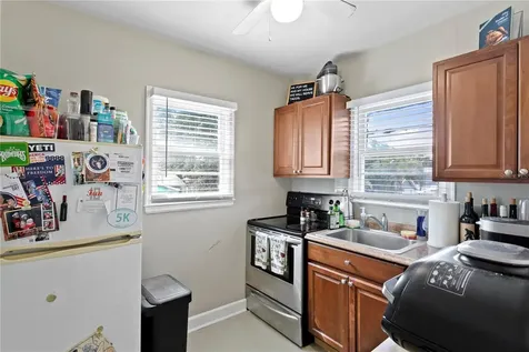 802 Dartmoor Street N St Petersburg FL 33701