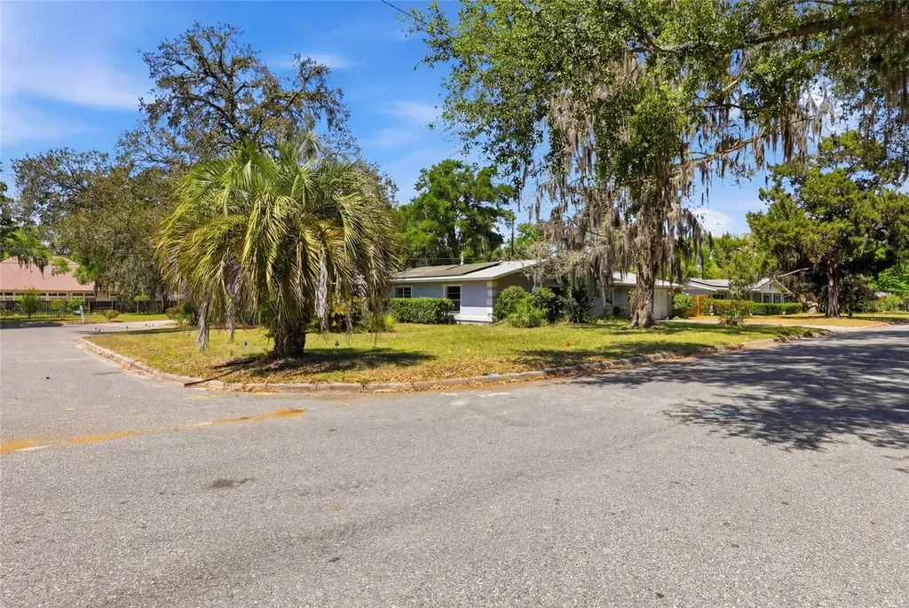 4006 NW 36th Terrace Gainesville FL 32605
