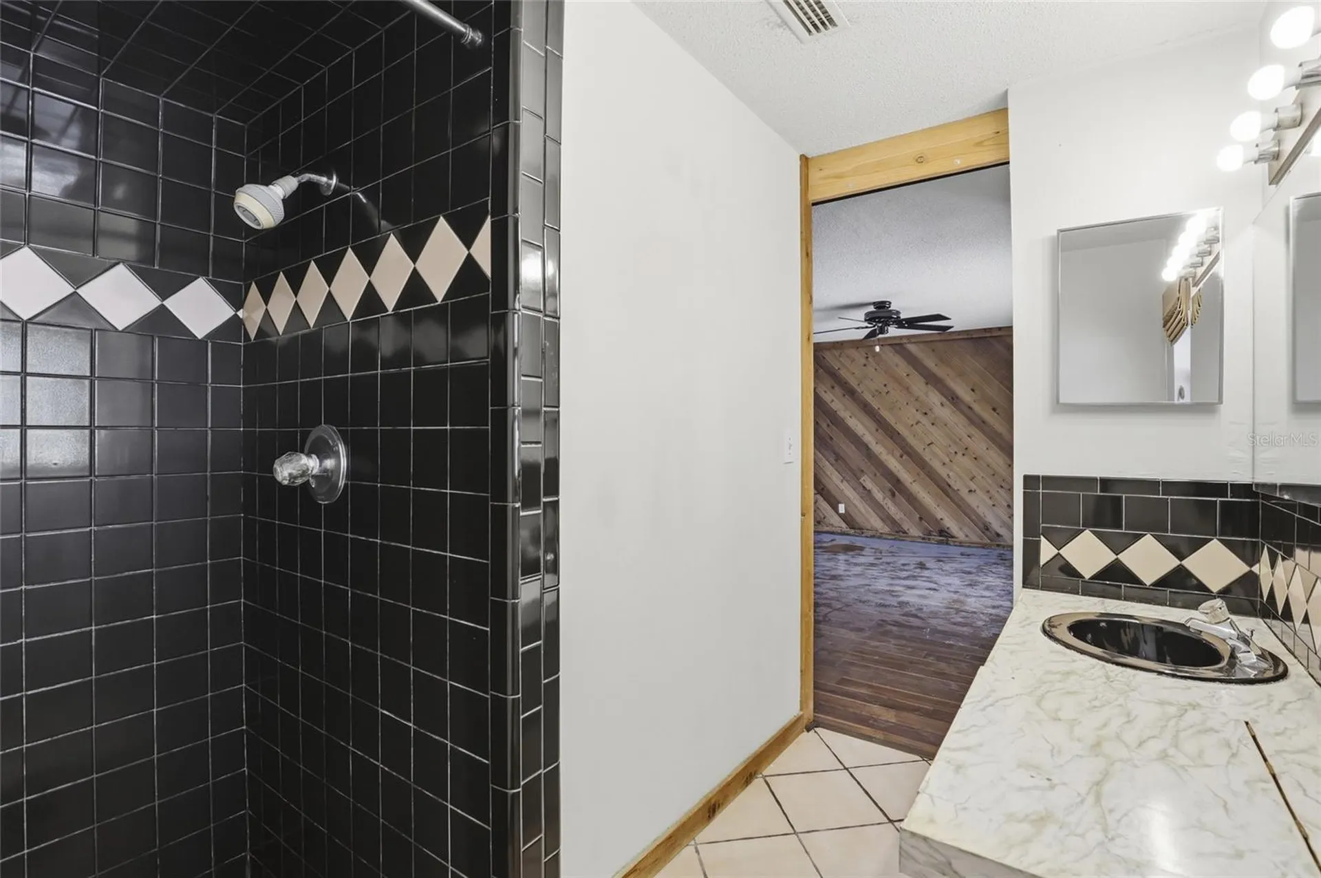 4006 NW 36th Terrace Gainesville FL 32605