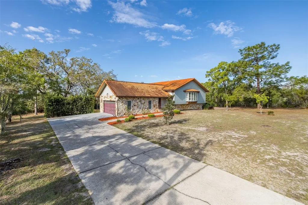 9947 Grove Drive New Port Richey FL 34654