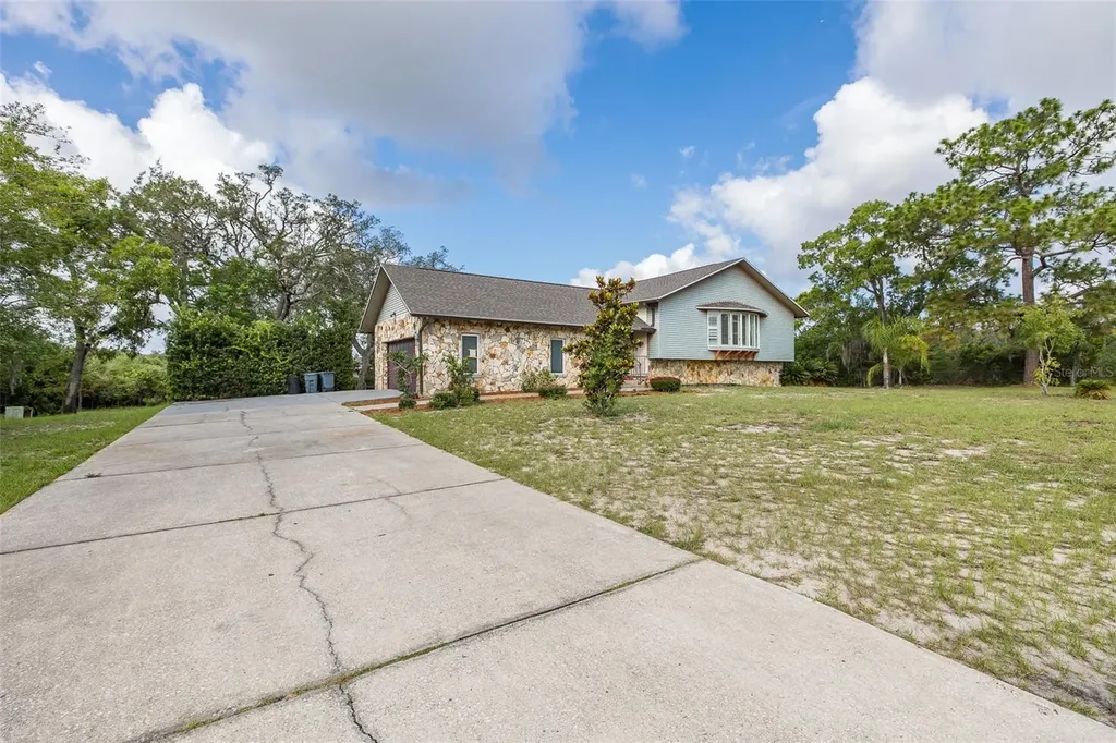 9947 Grove Drive New Port Richey FL 34654