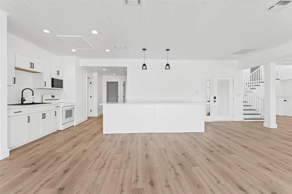845 Bay Esplanade Clearwater Beach FL 33767