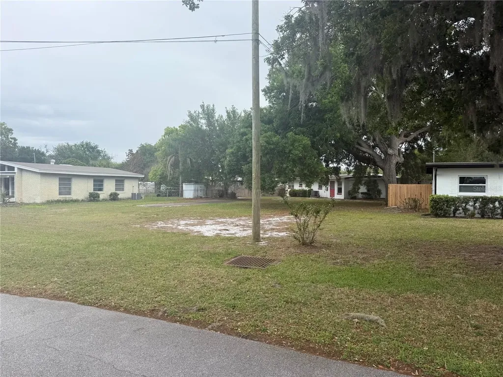 5717 Moonlight Circle Orlando FL 32839