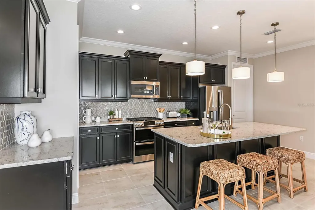 10293 Lake Wales Circle Sarasota FL 34241