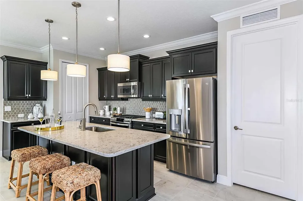 10293 Lake Wales Circle Sarasota FL 34241