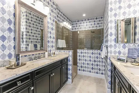 10293 Lake Wales Circle Sarasota FL 34241