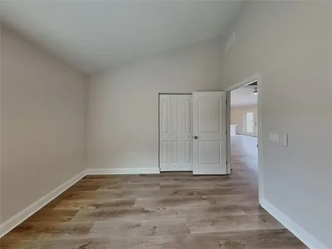 8126 Chesebro Avenue North Port FL 34287