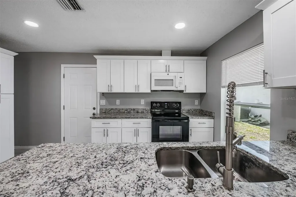 8119 San Bernardino Drive Port Richey FL 34668