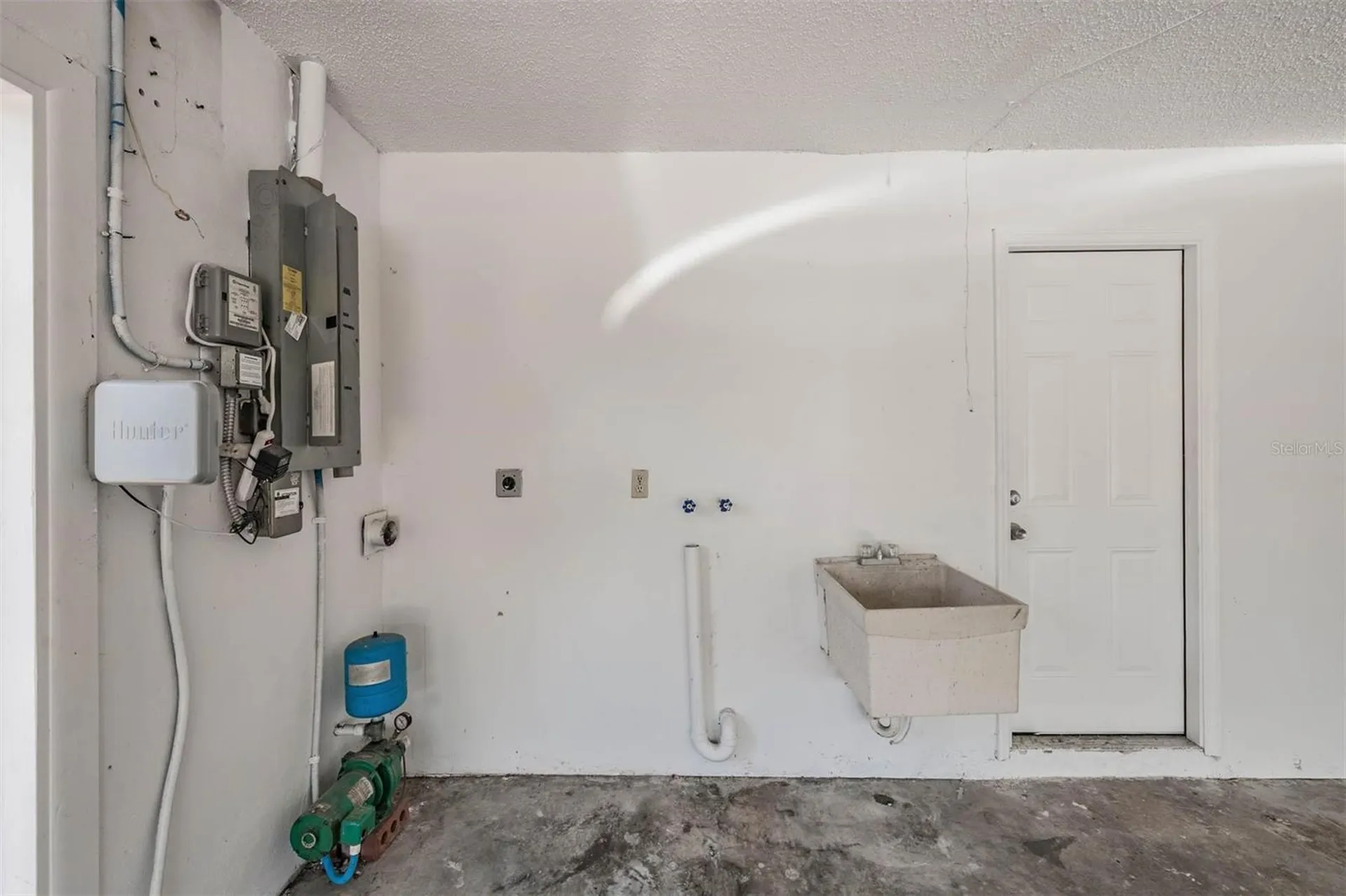 8119 San Bernardino Drive Port Richey FL 34668