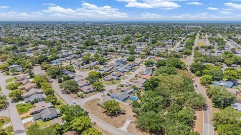 8119 San Bernardino Drive Port Richey FL 34668