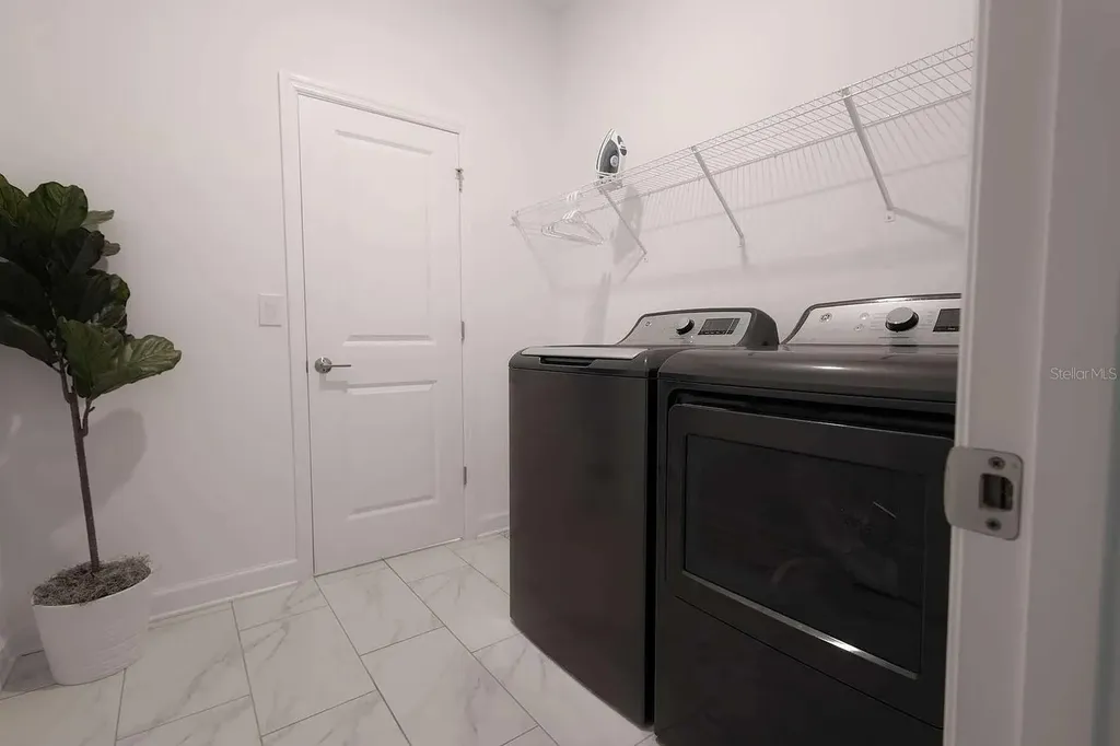 4294 Paragraph Drive Kissimmee FL 34746