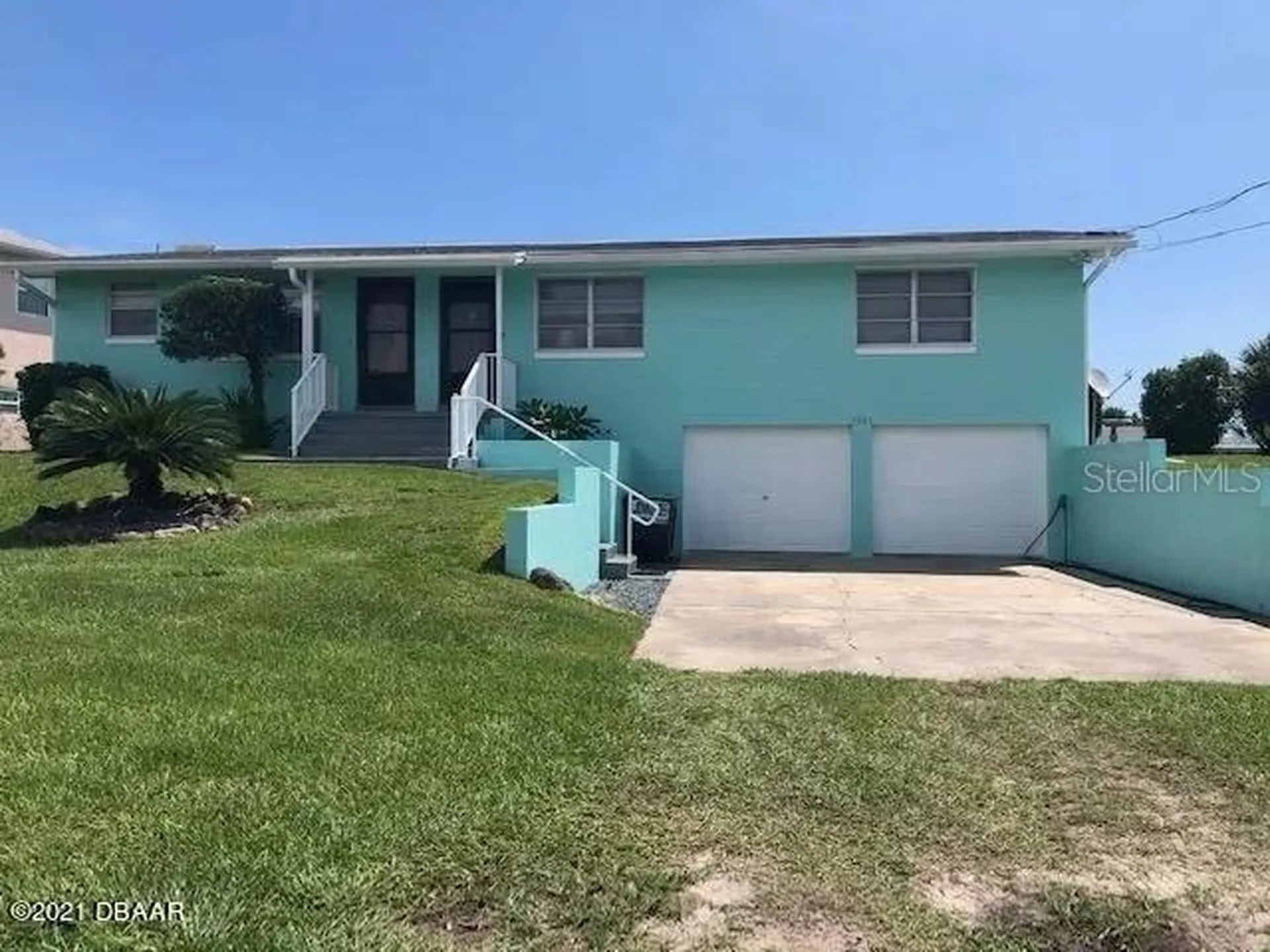 2007 Schulte Avenue Daytona Beach FL 32118