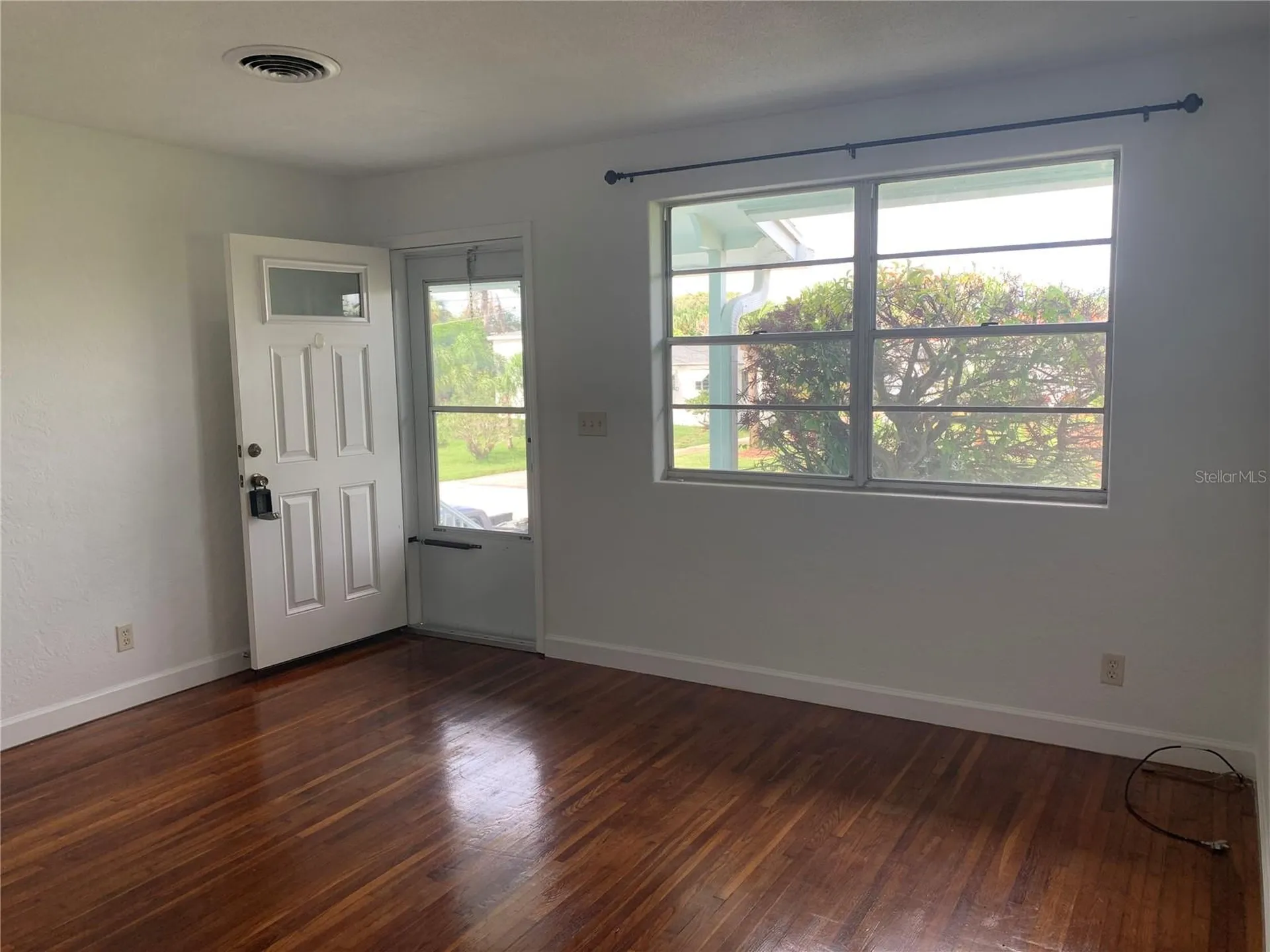 2007 Schulte Avenue Daytona Beach FL 32118