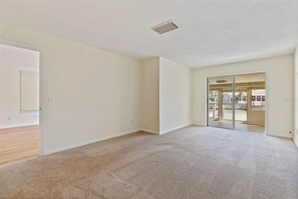 354 Boca Ciega Point Boulevard St Petersburg FL 33708