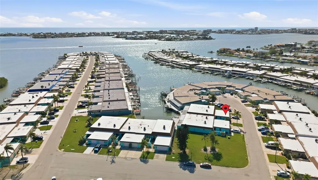 354 Boca Ciega Point Boulevard St Petersburg FL 33708