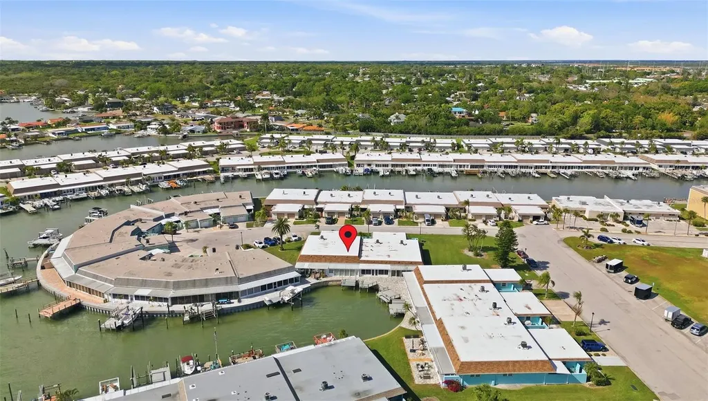 354 Boca Ciega Point Boulevard St Petersburg FL 33708