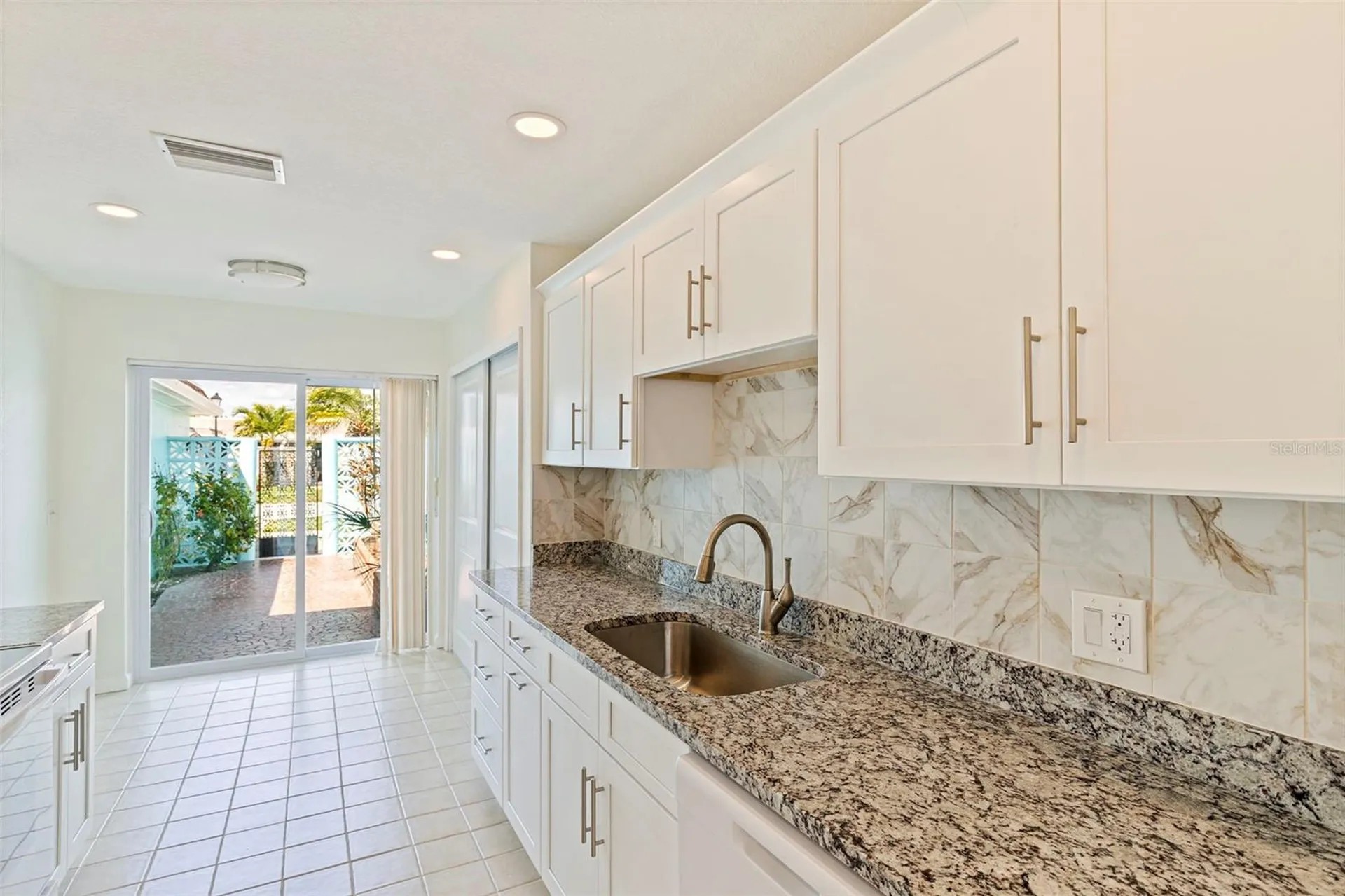 354 Boca Ciega Point Boulevard St Petersburg FL 33708
