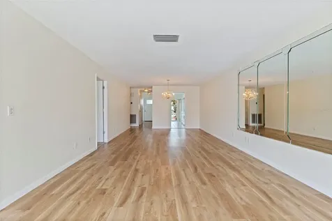 354 Boca Ciega Point Boulevard St Petersburg FL 33708