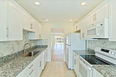 354 Boca Ciega Point Boulevard St Petersburg FL 33708