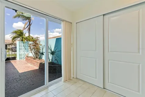 354 Boca Ciega Point Boulevard St Petersburg FL 33708