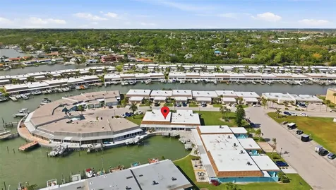 354 Boca Ciega Point Boulevard St Petersburg FL 33708
