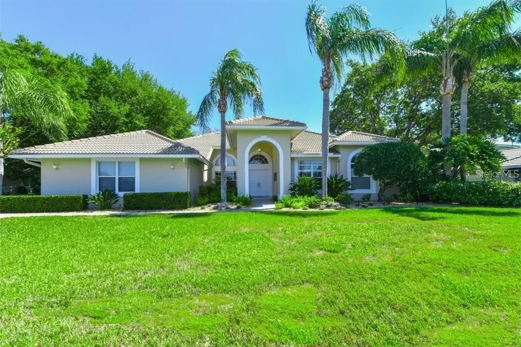 8884 Wild Dunes Drive Sarasota FL 34241