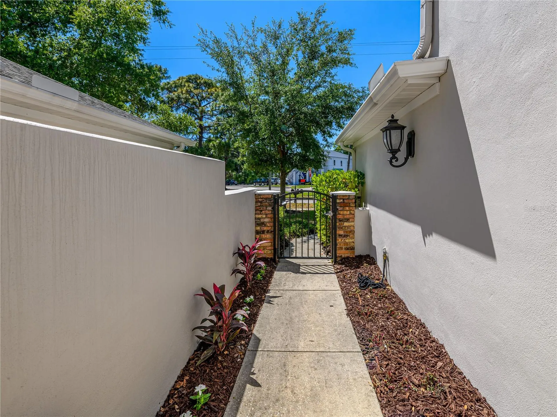204 S Lincoln Avenue Tampa FL 33609