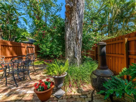 204 S Lincoln Avenue Tampa FL 33609