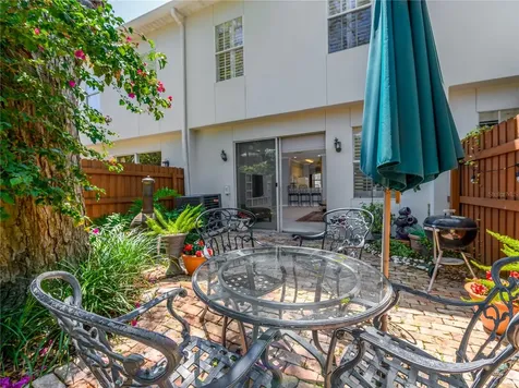 204 S Lincoln Avenue Tampa FL 33609