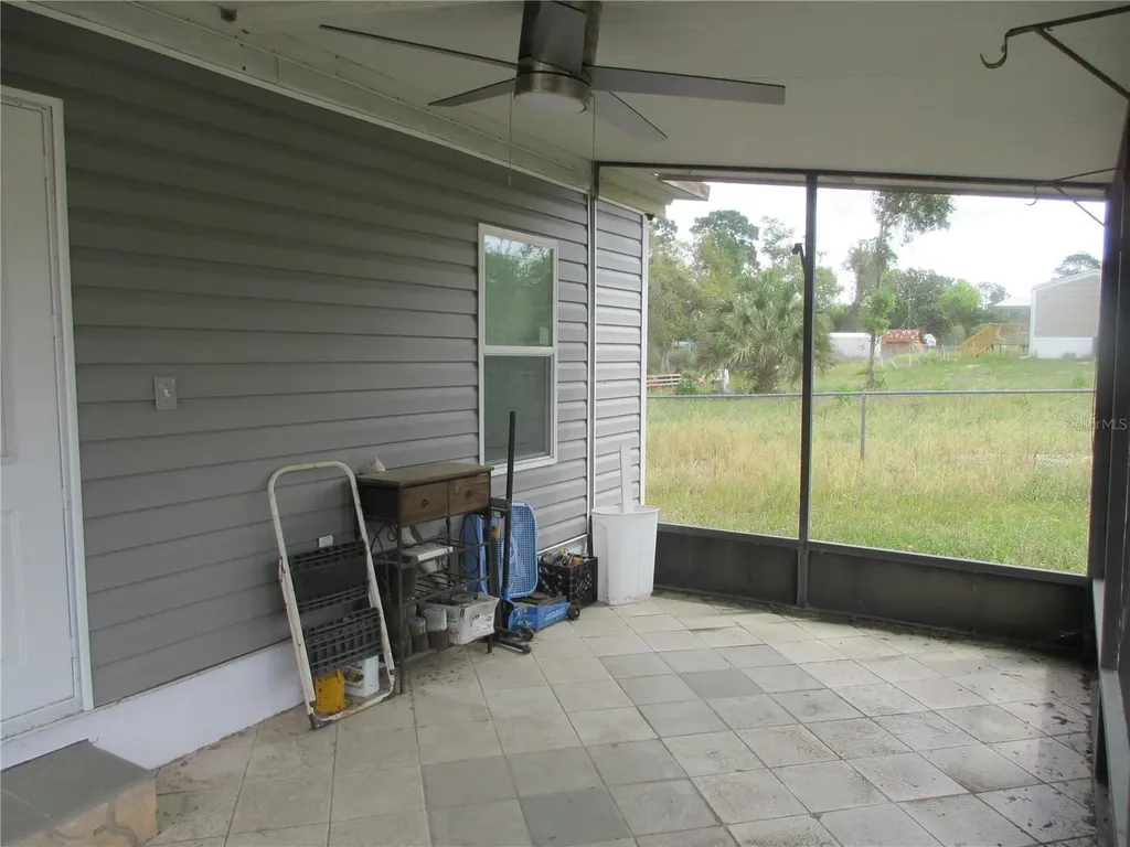 18167 SE 19th Street Silver Springs FL 34488