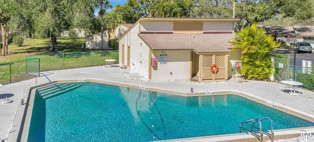2910 63rd Street W Bradenton FL 34209