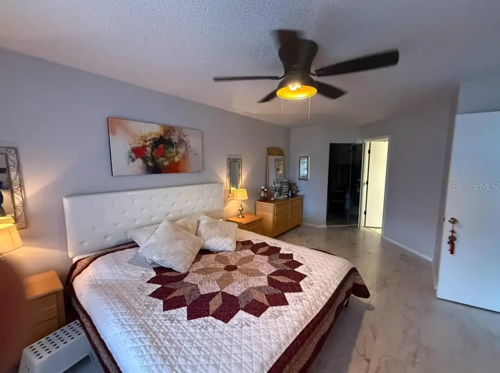 2910 63rd Street W Bradenton FL 34209