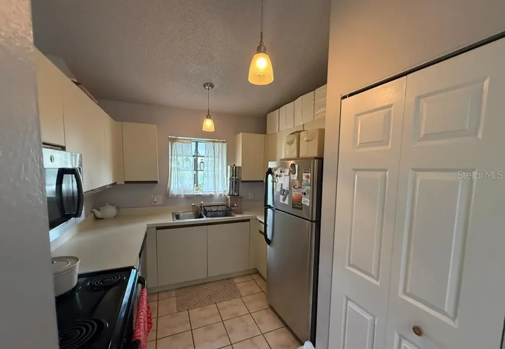 2910 63rd Street W Bradenton FL 34209