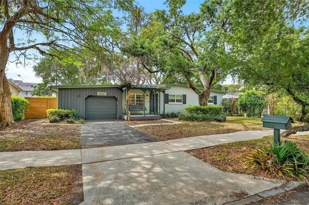 5314 E Kaley Street Orlando FL 32812