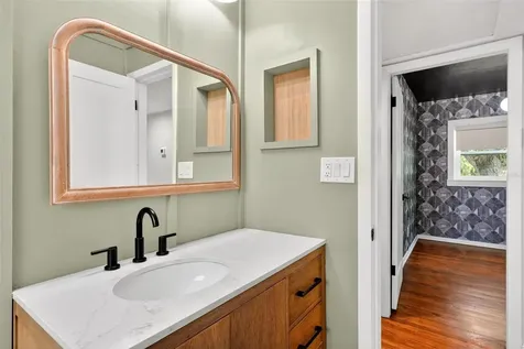 5314 E Kaley Street Orlando FL 32812