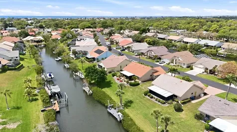 140 Inlets Boulevard Nokomis FL 34275
