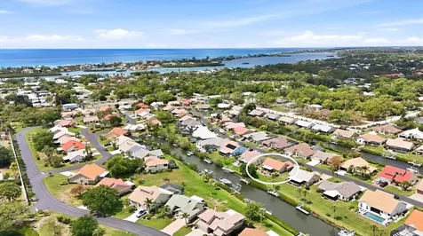 140 Inlets Boulevard Nokomis FL 34275